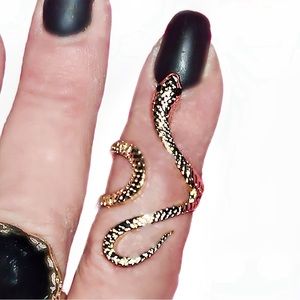 Shiny Gold Snakeskin Detailed  Statement Piece Ring